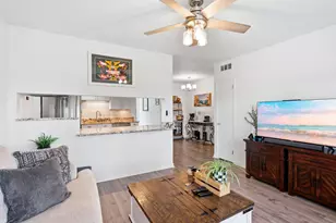 156 Granada Dr, Palm Springs, FL 33461 - Photo 5