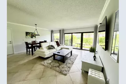 11863 Wimbledon Circle #401, Wellington, FL 33414 - Photo 5
