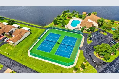 5075 Mirror Lakes Boulevard, Boynton Beach, FL 33472 - Photo 23