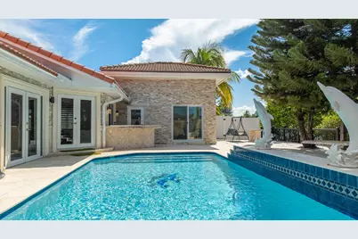 2557 SW 14th Court, Deerfield Beach, FL 33442 - Photo 25