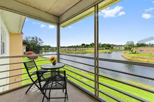 198 Lake Frances Dr, West Palm Beach, FL 33411 - Photo 17