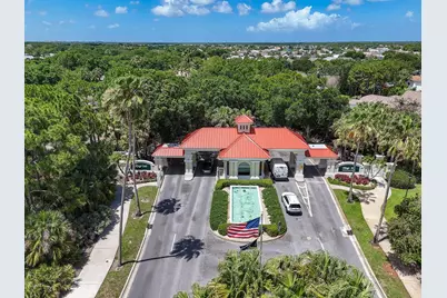 322 NW Tuscany Court, Port Saint Lucie, FL 34986 - Photo 13