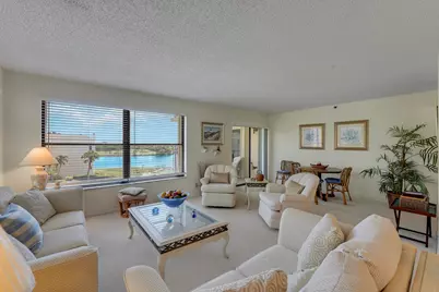 372 Golfview Road #403, North Palm Beach, FL 33408 - Photo 11