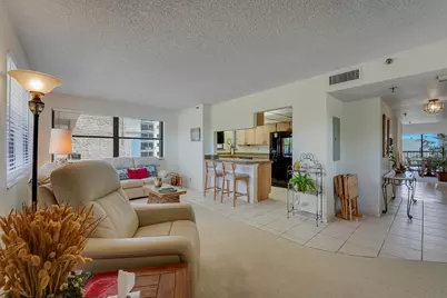 372 Golfview Road #403, North Palm Beach, FL 33408 - Photo 17