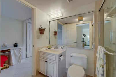 372 Golfview Road #403, North Palm Beach, FL 33408 - Photo 31