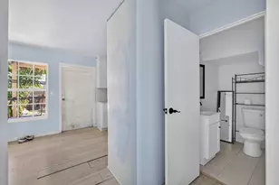 1028 36th St, West Palm Beach, FL 33407 - Photo 11