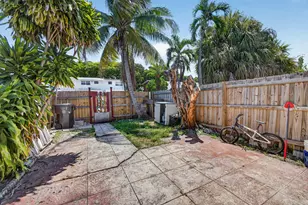 1028 36th St, West Palm Beach, FL 33407 - Photo 27