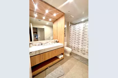 11 NE 6th Street #2606, Miami, FL 33132 - Photo 15
