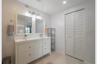 6080 NW 44th Street NW #Apt 414, Lauderhill, FL 33319 - Photo 25