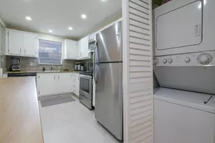 6080 NW 44th Street NW, Lauderhill, FL 33319 - Photo 11