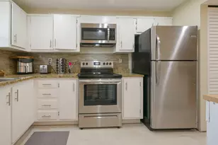 6080 NW 44th Street NW, Lauderhill, FL 33319 - Photo 15