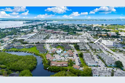 950 S Kanner Highway, Stuart, FL 34994 - Photo 7