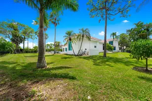 6636 Audubon Trce W, West Palm Beach, FL 33412 - Photo 37