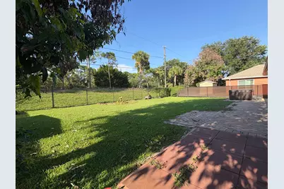 1863 SW Janette Avenue, Port Saint Lucie, FL 34953 - Photo 5