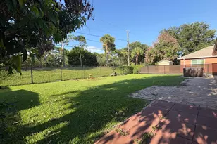 1863 SW Janette Ave, Port Saint Lucie, FL 34953 - Photo 5