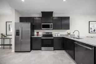 87 Savannah Lks Blvd, Fort Pierce, FL 34982 - Photo 5
