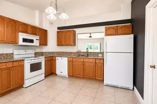 244 SW Ridgecrest Dr, Port Saint Lucie, FL 34953 - Photo 3