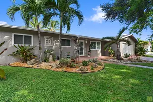 291 Lake Dr, Coconut Creek, FL 33066 - Photo 1