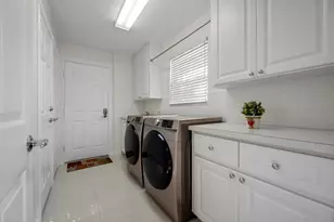 8038 Montserrat Pl, Wellington, FL 33414 - Photo 25