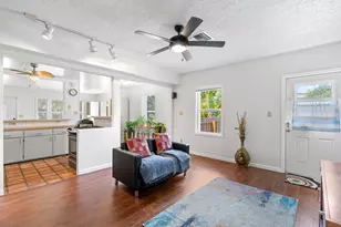 1007 Avon Rd, West Palm Beach, FL 33401 - Photo 11