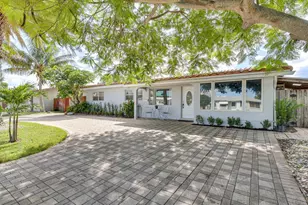1313 SE 1st Way, Deerfield Beach, FL 33441 - Photo 1