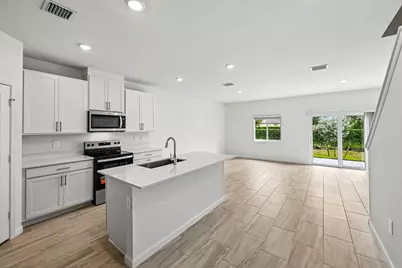 13001 SW Forli Way, Port Saint Lucie, FL 34987 - Photo 11