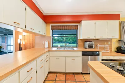 8501 NW 80 Street, Tamarac, FL 33321 - Photo 13