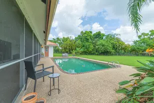 8501 NW 80 St, Tamarac, FL 33321 - Photo 29