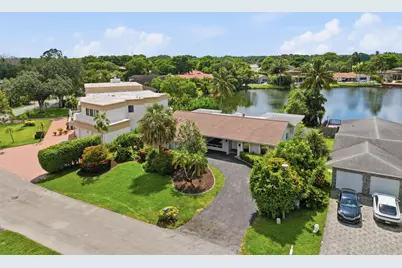 613 Sea Turtle Way, Plantation, FL 33324 - Photo 1