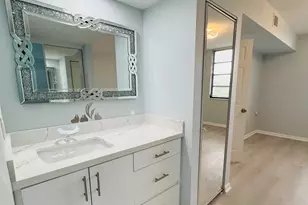 3635 Whitehall Dr, West Palm Beach, FL 33401 - Photo 17