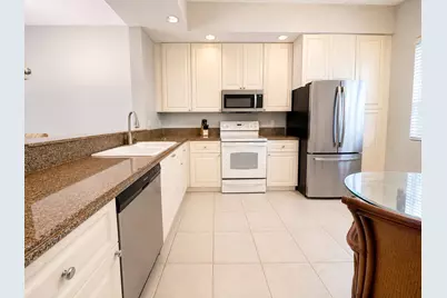 6 Harbour Isle Drive E #205, Fort Pierce, FL 34949 - Photo 15