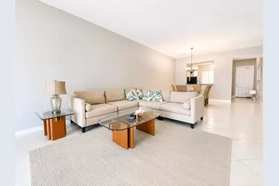 6 Harbour Isle Drive E #205, Fort Pierce, FL 34949 - Photo 5