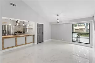 2062 SW 82nd Ave, Davie, FL 33324 - Photo 3