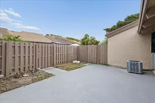 2062 SW 82nd Ave, Davie, FL 33324 - Photo 13