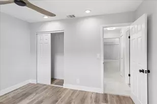 2062 SW 82nd Ave, Davie, FL 33324 - Photo 11