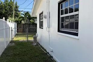7820 Orleans St, Miramar, FL 33023 - Photo 5