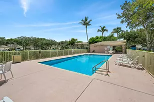 8658 S Southgate Shores Cir, Tamarac, FL 33321 - Photo 23