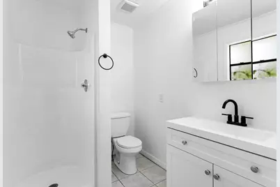 1464 W 32nd Street, Riviera Beach, FL 33404 - Photo 13