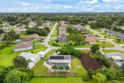 1575 SW Fresno Road, Port Saint Lucie, FL 34953 - Photo 5