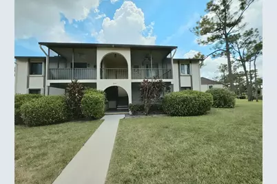 334 Knotty Pine Circle #D-2, Greenacres, FL 33463 - Photo 1
