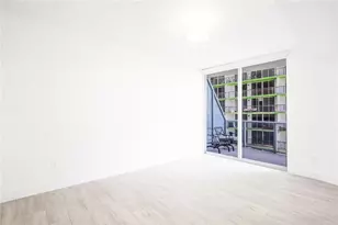 488 NE 18th St, Miami, FL 33132 - Photo 11