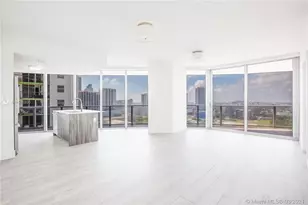 488 NE 18th St, Miami, FL 33132 - Photo 1
