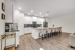 12175 Imaginary Way, Orlando, FL 32832 - Photo 5