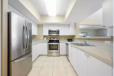 17375 Collins Avenue #2406, Sunny Isles Beach, FL 33160 - Photo 19