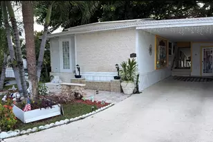 107 Havenwood Dr, Pompano Beach, FL 33064 - Photo 1