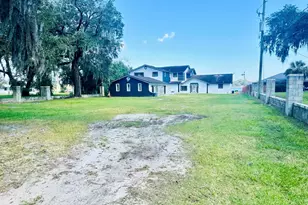 8063 Appian Way W, Jacksonville, FL 32208 - Photo 15