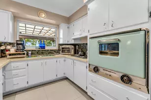 4221 NE 16th Ave, Oakland Park, FL 33334 - Photo 21