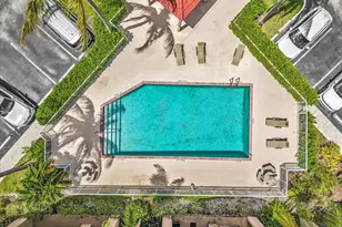 2721 Ocean Club Blvd, Hollywood, FL 33019 - Photo 21