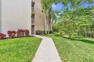 2721 Ocean Club Blvd, Hollywood, FL 33019 - Photo 35