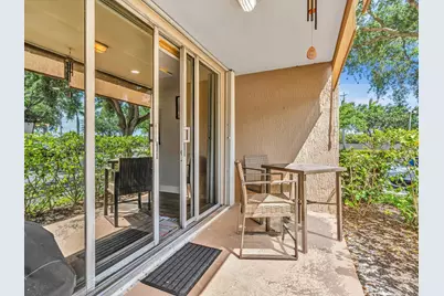 2721 Ocean Club Boulevard #104, Hollywood, FL 33019 - Photo 5